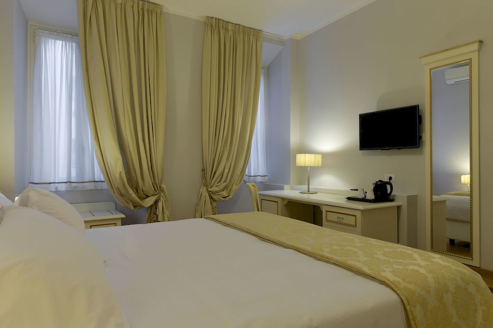 Gravina Suite Frattina Рим Экстерьер фото