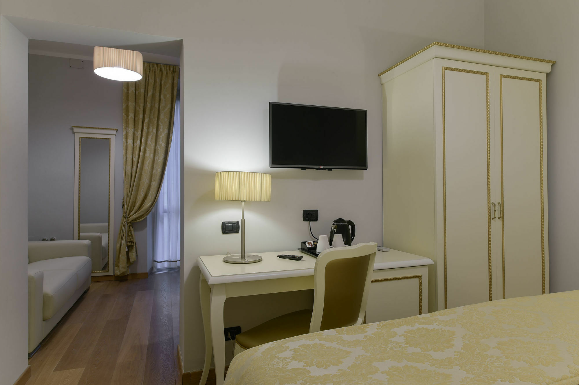 Gravina Suite Frattina Рим Экстерьер фото